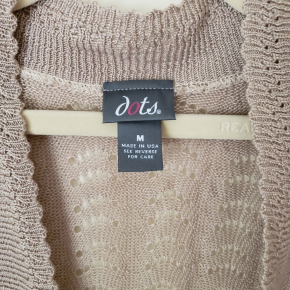 Tan Dots Short Sleeve Crochet Sweater Size Medium - Picture 2 of 3